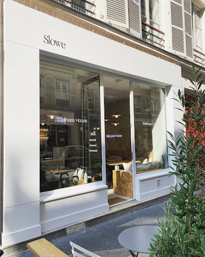 Slowe Wellness House