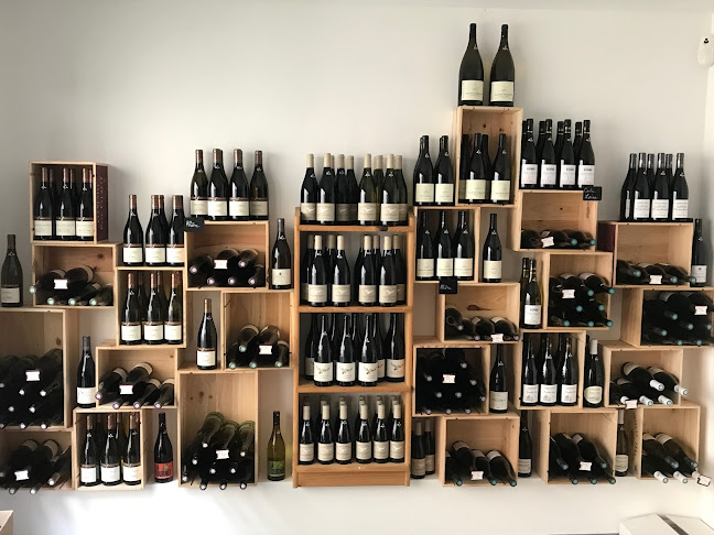 Comentarii opinii despre Vagues et Vins "la cave"