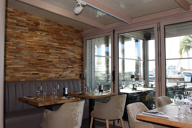 Quai du Professeur Émile Vayssière, 13620 Carry-le-Rouet