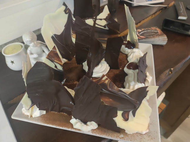 Comentarii opinii despre LES TONTONS BRINGUEURS