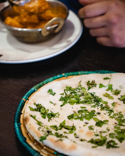 Comentarii opinii despre KASHMIR