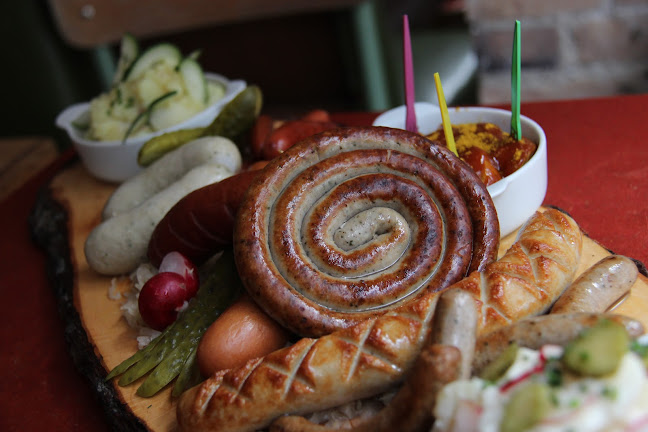 Kiez Biergarten Kanal - Restauration