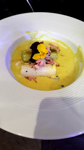 Opinii despre La Calèche în Beaumont-le-Roger - Restauration