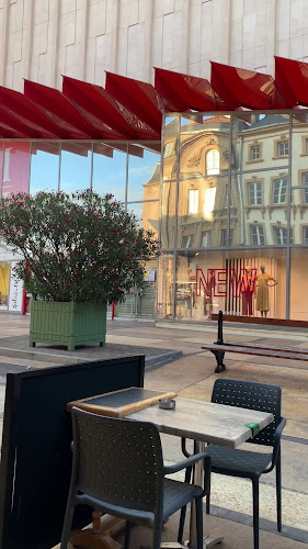 Opinii despre 𝐋𝐚 𝐓𝐚𝐯𝐞𝐫𝐧𝐞 Table de Caractère 𝐌𝐞𝐭𝐳 în Metz - Restauration