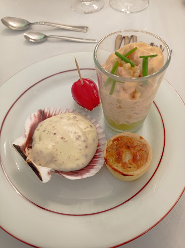 Comentarii opinii despre Le Canotier