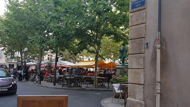 Du Bar à l'Huître - Restaurant Arles