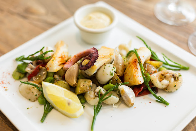 Les Pêcheurs - Restauration