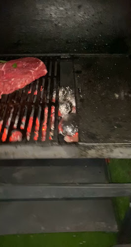 Opinii despre Boucherie La mine en Brie în La Queue-en-Brie - Restauration