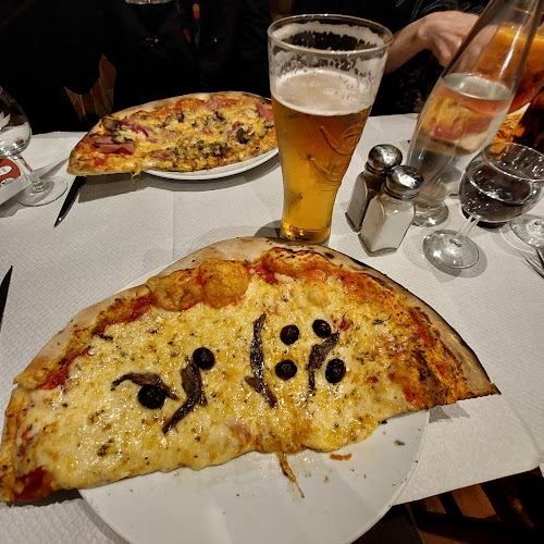Opinii despre La Pizza Cresci - Cannes în Cannes - Restauration