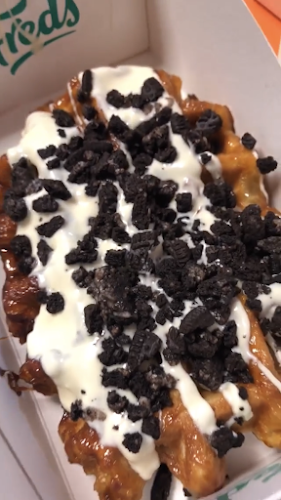 13 Rue d'Amsterdam, 75008 Paris, France