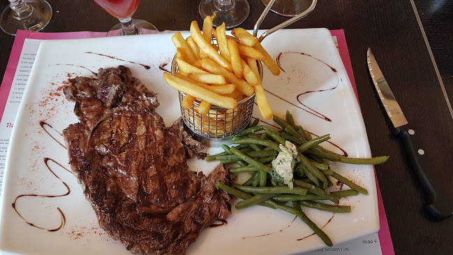 20 Pl. du Général de Gaulle, 61500 Sées