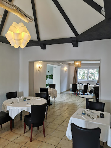 Opinii despre Bernie Et Vincent Table Gourmande în Oeyreluy - Restauration