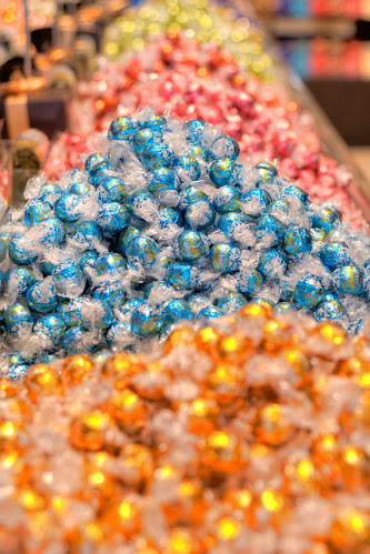 Opinii despre Boutique Chocolats Bar LINDT Bordeaux în Bordeaux - Restauration