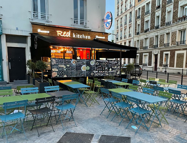 Comentarii opinii despre RED KITCHEN