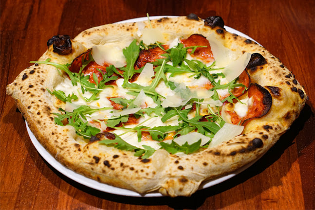 Brutti E Cattivi - Restauration