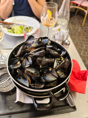 Comentarii opinii despre La Yaute