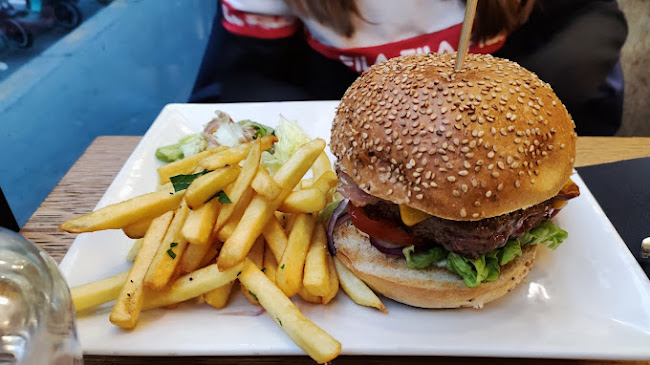 24 Bd Richard-Lenoir, 75011 Paris