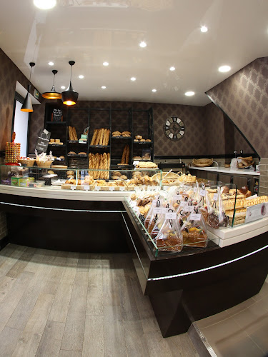 Opinii despre Boulangerie SCHOU AUTEUIL în Paris - Restauration