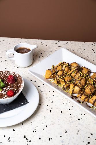 40 Rue de Ponthieu, 75008 Paris