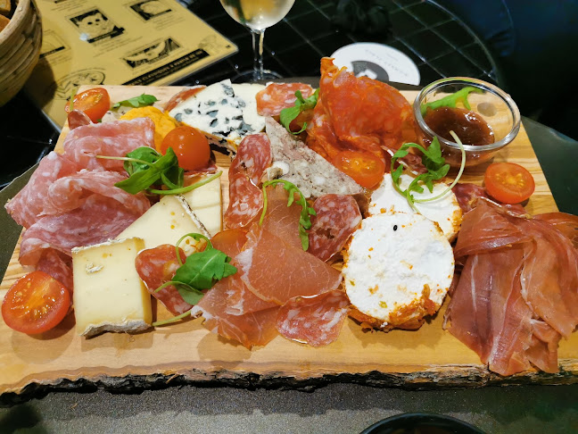 Monkey Place La Roche-sur-Yon - Restauration