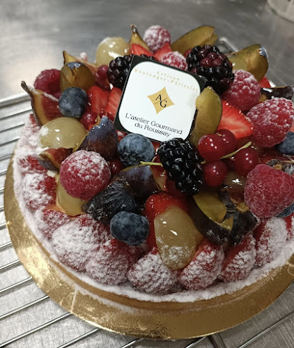 Centre Commercial du Roussay, 14 Rue Jean Moulin, 91580 Étréchy