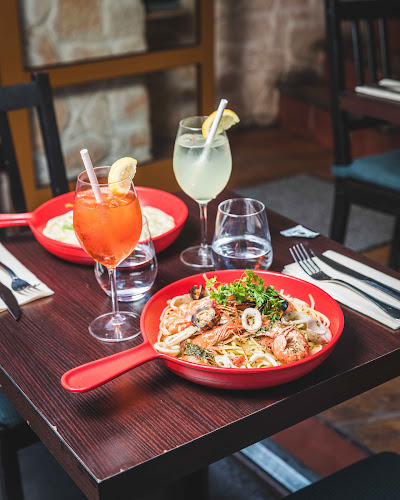 40 Rue de Ponthieu, 75008 Paris