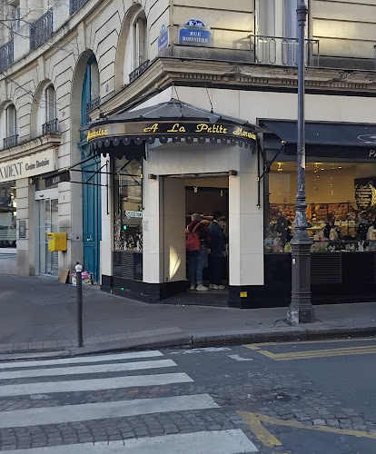 A La Petite Marquise