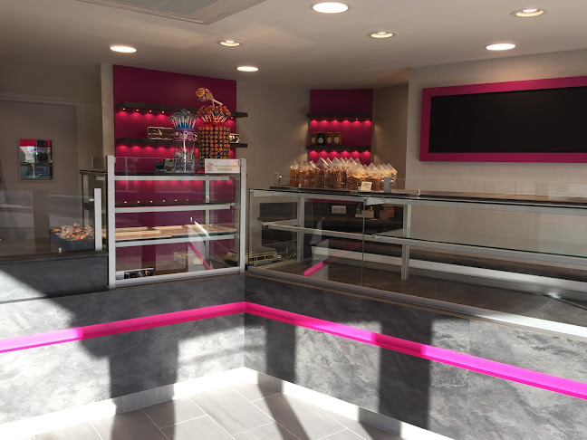 Opinii despre boulangerie maison LIGEROT în La Chapelle-Saint-Ursin - Restauration