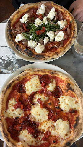 Opinii despre Pizzou în Issy-les-Moulineaux - Restauration