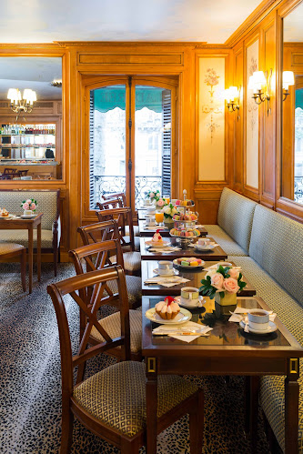 Comentarii opinii despre Ladurée Royale