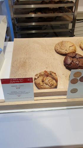 Opinii despre Scoop Me a Cookie - Legendre în Paris - Restauration