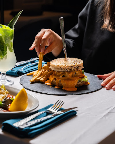 The Kitchen Gourmet - Restaurant Halal Nice - Zone Cap 3000 - Restauration