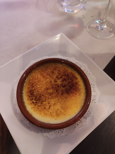 MONTECATINI COURBEVOIE - Restauration