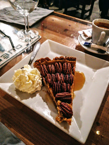 Opinii despre O'ptit Quebec Music Cafe în Pessac - Restauration