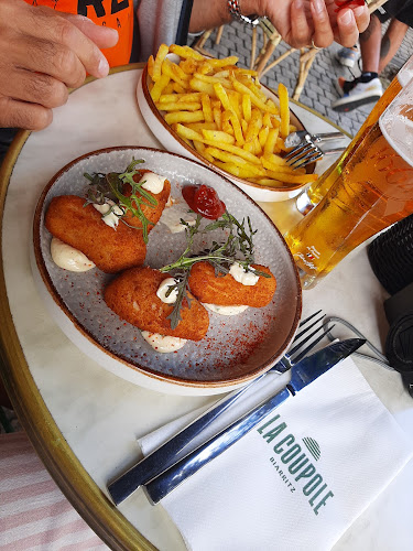 22 Pl. Georges Clemenceau, 64200 Biarritz