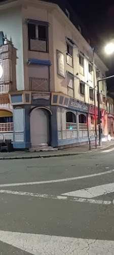 Le Bull Dog Cafe - Restauration