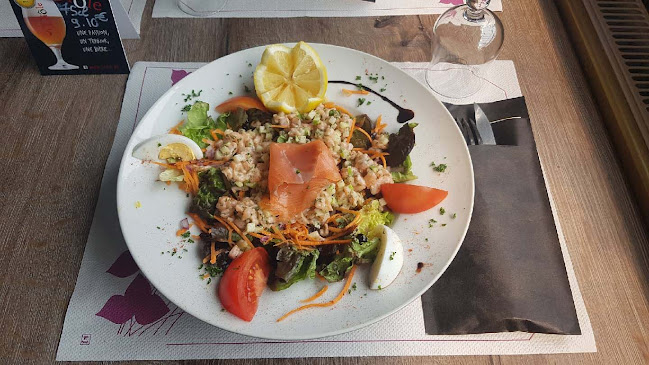 Opinii despre Le Domaine du Faux Rieux în Ferrière-la-Grande - Restauration