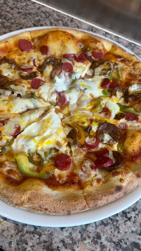 Comentarii opinii despre Naan Stop Pizza