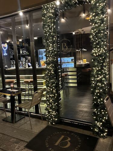 Comentarii opinii despre Baretto Paris