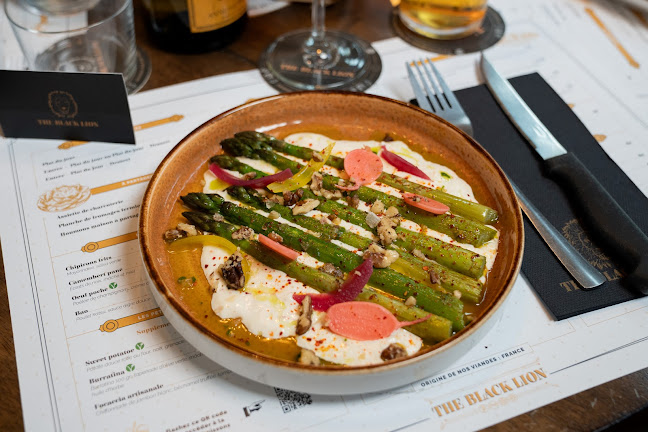 Comentarii opinii despre The Black Lion