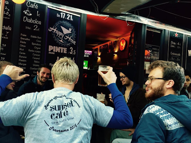 Comentarii opinii despre Sunset Café