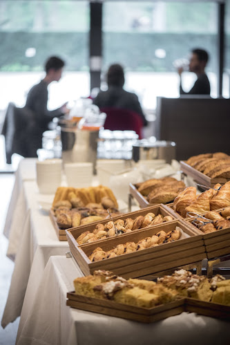 70 Quai Charles de Gaulle, 69006 Lyon, France