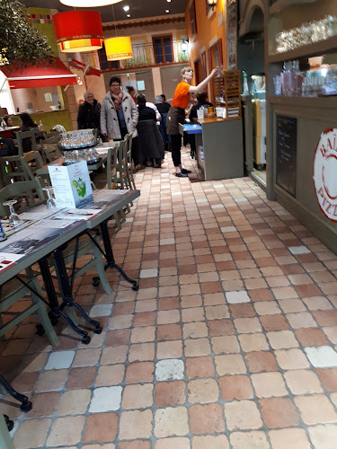 580 Av. de Paris, 79000 Niort, France