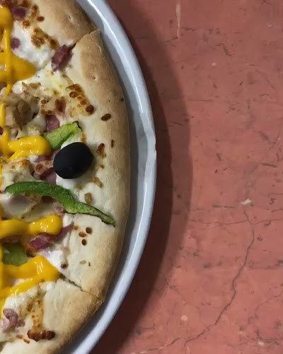 Opinii despre Myluxepizza & Burger Armentières în Armentières - Restauration