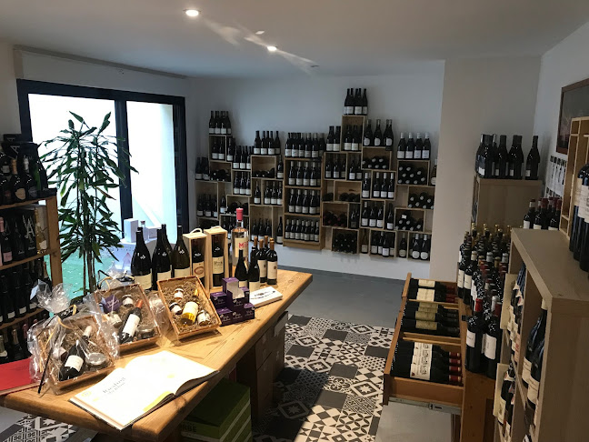 Opinii despre Vagues et Vins "la cave" în Saint-Pierre-Quiberon - Restauration