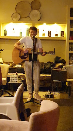 Opinii despre Voile Rouge în Saint-Laurent-du-Var - Restauration