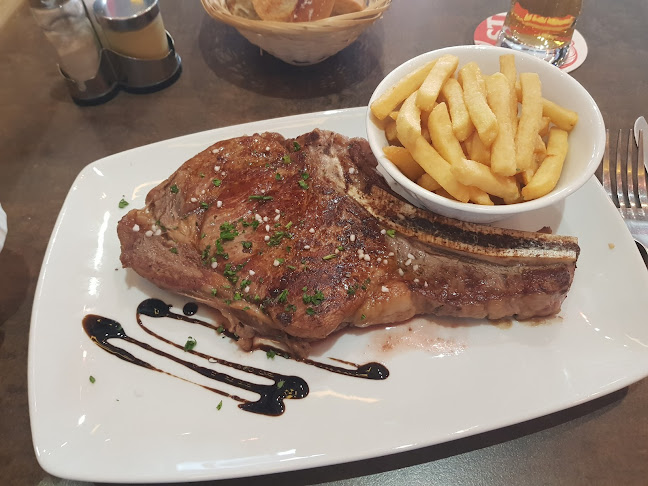 Au XV Du Rond Point (Champs-Élysées) - Restauration