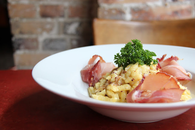 Kiez Biergarten Kanal - Paris