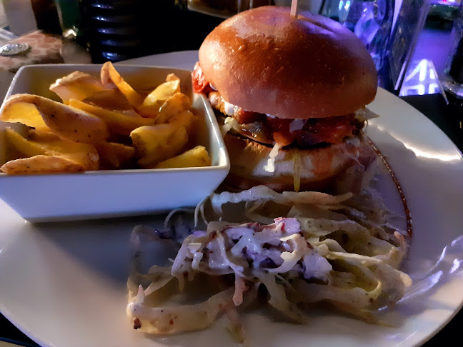 114 Av. de l'Université, 83160 La Valette-du-Var, France