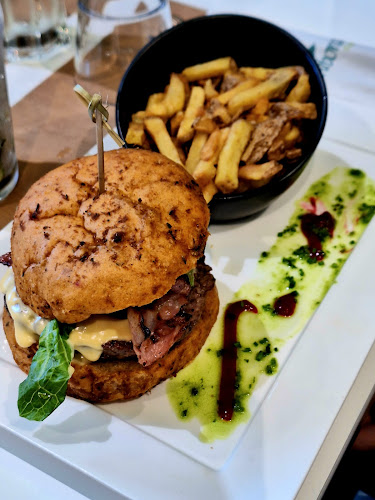 Opinii despre Arbora Café în La Valette-du-Var - Restauration